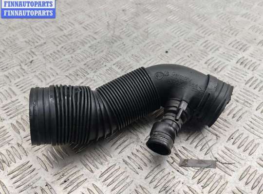 купить Гофра инжектора на Volkswagen Bora