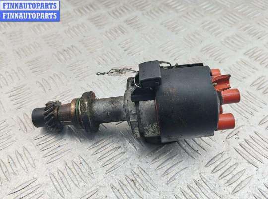 купить Распределитель зажигания на Volkswagen Passat B4