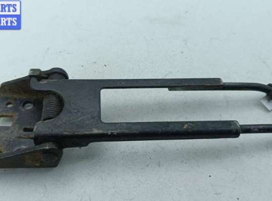 купить Ограничитель открывания двери задней на Mercedes Sprinter W901-W905 (1995-2006)