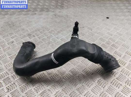 купить Патрубок интеркулера на Chrysler Voyager (2001-2007)