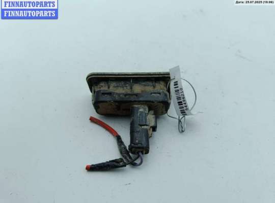 купить Кнопка открывания багажника на Renault Scenic II (2003-2009)