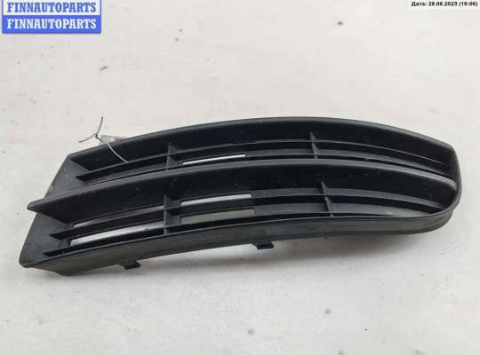Решётка (заглушка) в бампер VG2378172 на Volkswagen Touran