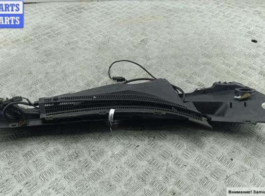 Жабо на Opel Omega B