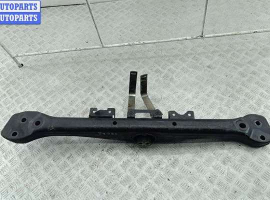 Кронштейн КПП опорный AU1669209 на Audi Q7 4L (2005-2015)