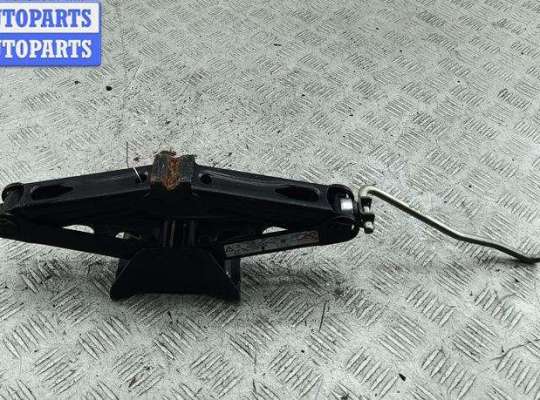 купить Домкрат на Peugeot 407