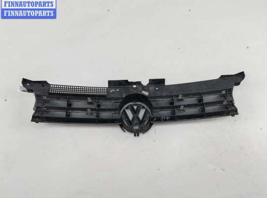 Решетка радиатора на Volkswagen Golf IV (1J)