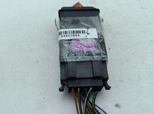 купить Кнопка аварийной сигнализации (аварийки) на Audi A6 C5 (1997-2005)