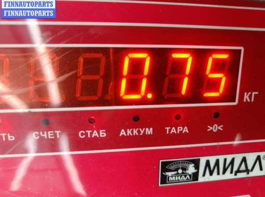 купить Уплотнитель двери передней левой на Audi A4 B7 (2004-2008)