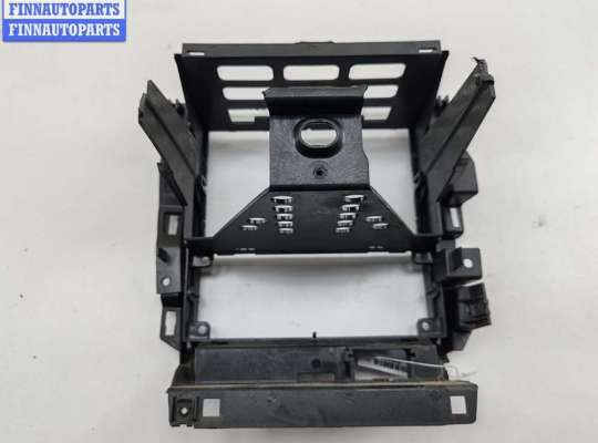 купить Рамка магнитолы на Volkswagen Golf-4