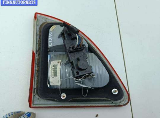 купить Фонарь крышки багажника правый на Ford Galaxy (2000-2006)