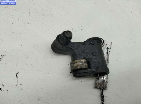 купить Коромысло клапана (рокер) на Volkswagen Passat B6