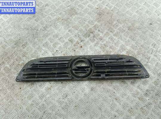 купить Решетка радиатора на Opel Zafira A (1999-2005)