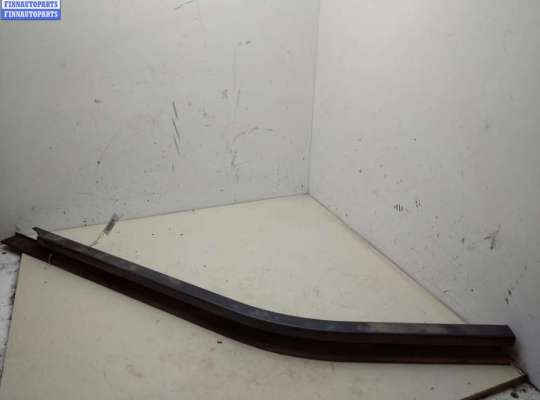 купить Направляющая сдвижной двери (салазка) правая на Fiat Doblo (2000-2010)