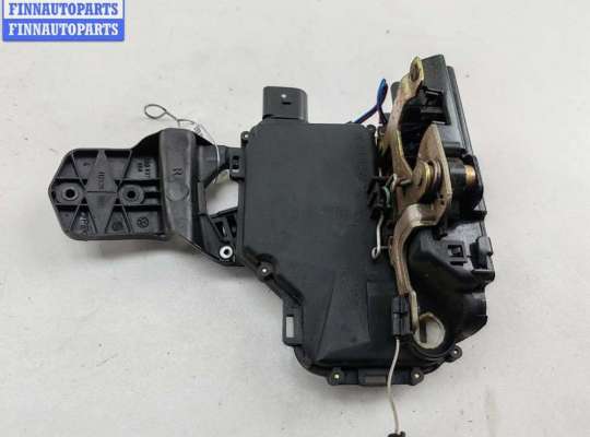 купить Замок двери передней правой на Volkswagen Passat B5