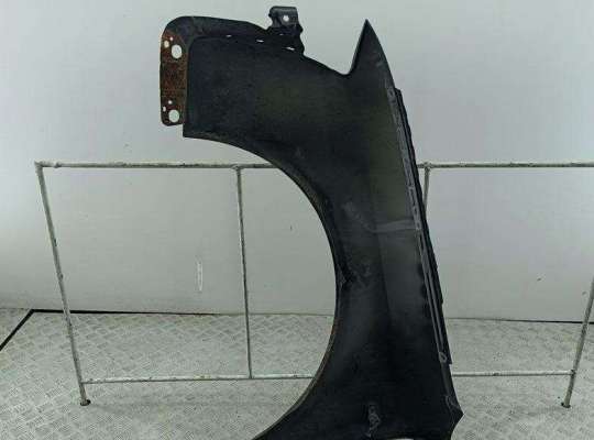 купить Крыло переднее правое на Audi A4 B6 (2001-2004)