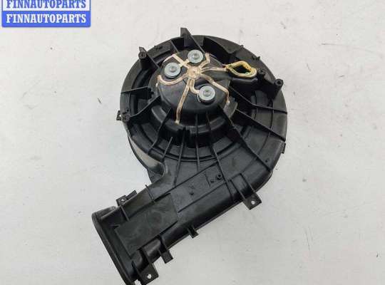 Мотор отопителя на Opel Vectra C