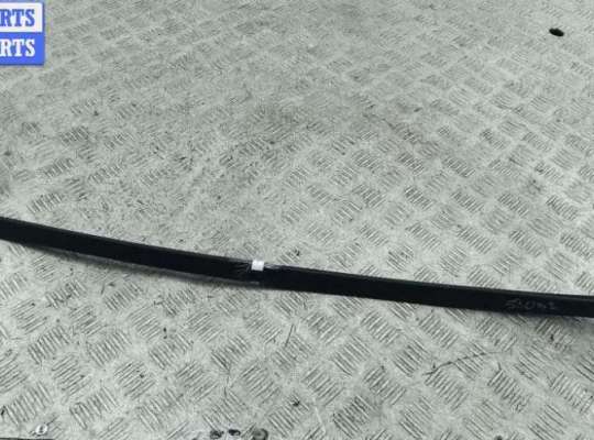 купить Молдинг лобового стекла на Audi Q7 4L (2005-2015)