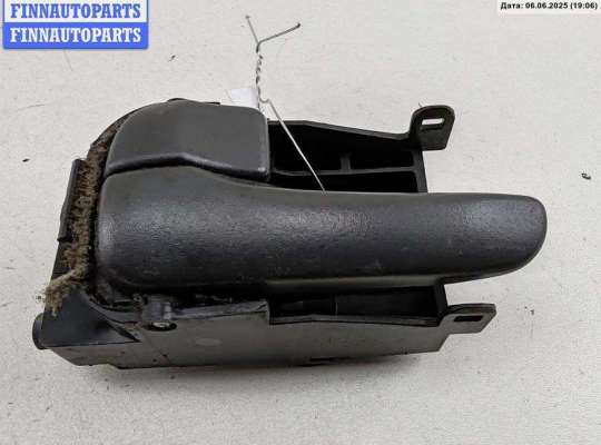 купить Ручка двери внутренняя передняя левая на Nissan Primera P11 (1996-1999)