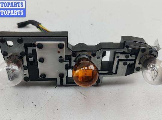 купить Плата фонаря заднего левого на Citroen C5 (2001-2008)