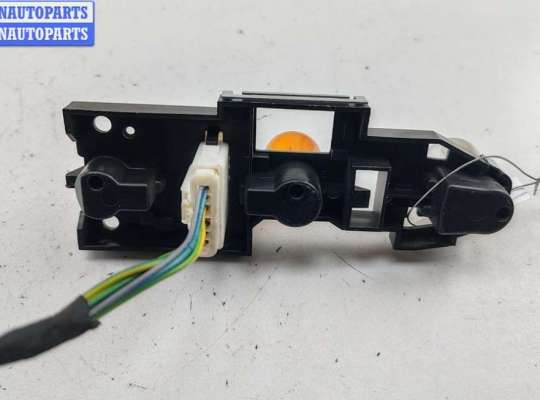 купить Плата фонаря заднего левого на Citroen C5 (2001-2008)