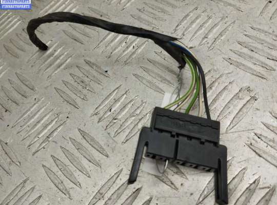 купить Разъем (фишка) проводки на Ford Focus I (1998-2005)