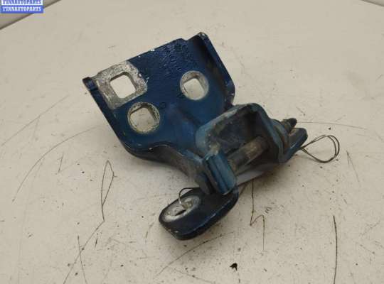 купить Петля двери передней правой на Chrysler Voyager (1996-2000)