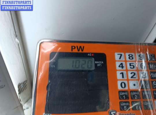 купить Насос топливный на Volkswagen Passat B5