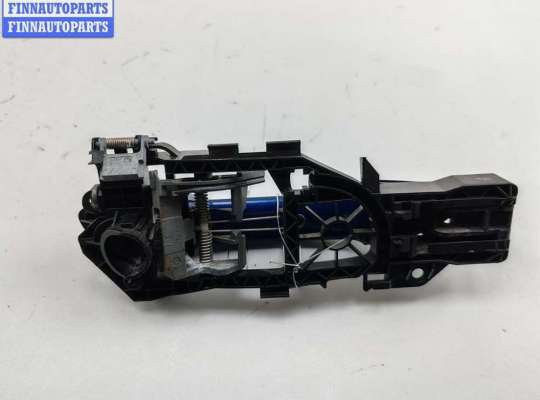 купить Ручка двери наружная задняя левая на Volkswagen Passat B6