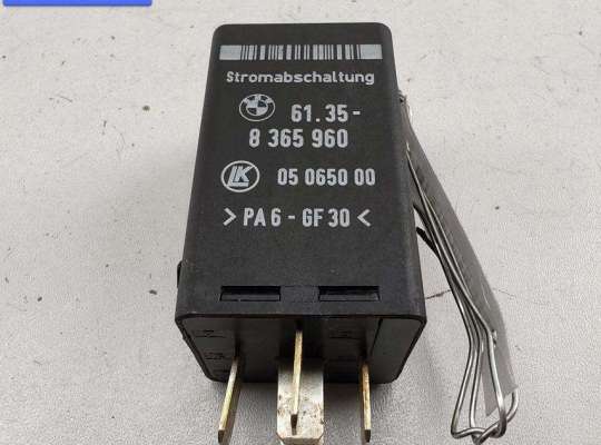 купить Реле стеклоочистителя (дворников) на BMW X5 E53 (1999-2006)