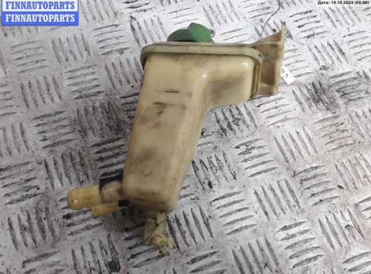 Бачок гидроусилителя VG1529014 на Volkswagen Passat B5