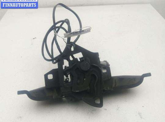 Замок капота на Volkswagen Passat B5 (3B)