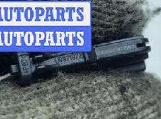 купить Разъем (фишка) проводки на Volkswagen Passat B6