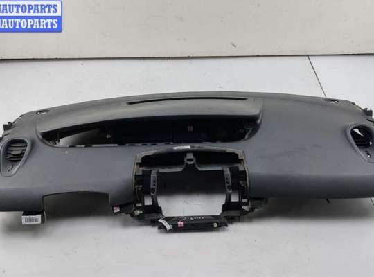 купить Панель приборная (торпедо) на Renault Scenic II (2003-2009)