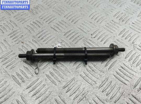 купить Болт крепления на Volkswagen Passat B6