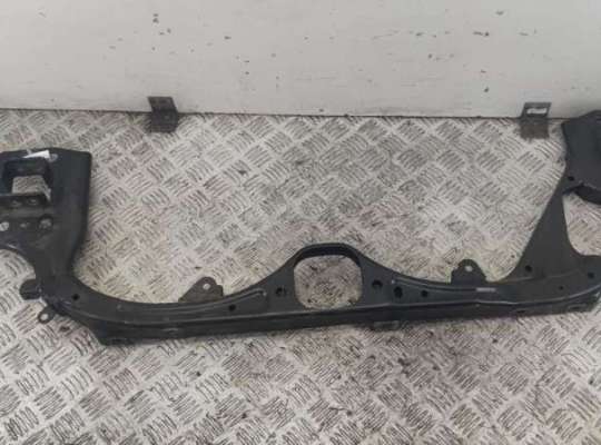 купить Балка под радиатор на Audi A6 C6 (2004-2011)