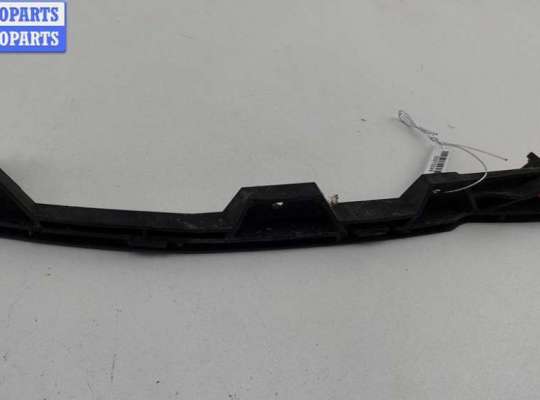 Кронштейн бампера переднего OP2385477 на Opel Vectra C (2002-2008)