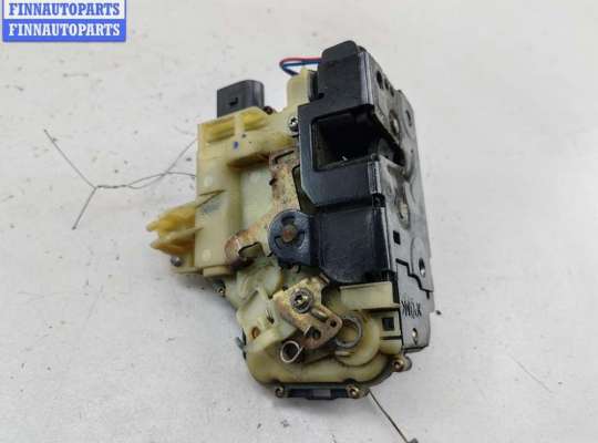 купить Замок двери передней левой на Volkswagen Passat B5+ (GP)