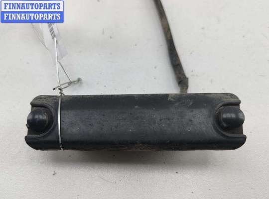 купить Кнопка открывания багажника на Toyota Avensis (2003-2008)