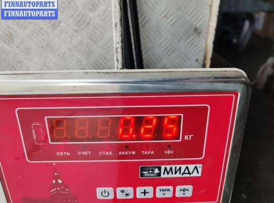 купить Молдинг стекла двери задней правой наружный на Volkswagen Passat B5+ (GP)