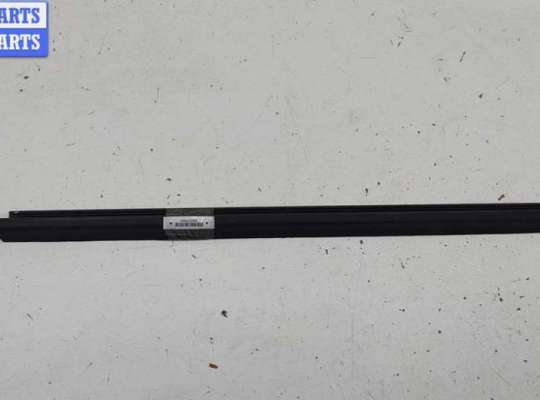 купить Молдинг стекла двери задней правой наружный на Ford Mondeo III (2000-2007)