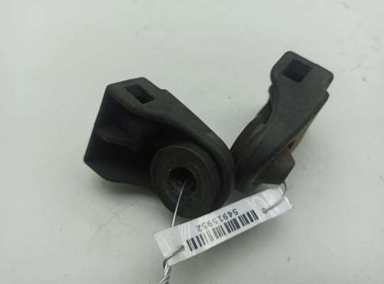 Купить Кронштейн крепления на Citroen C5 (2001-2008) Кронштейн крепления CT964158 на Citroen C5 (2001-2008)