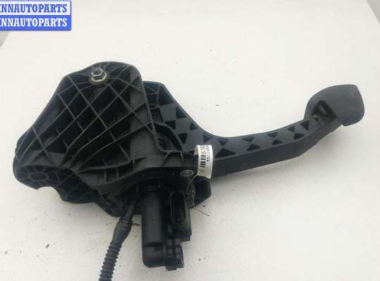 купить Педаль сцепления на Skoda Octavia mk2 (A5 1Z) 2004-2013