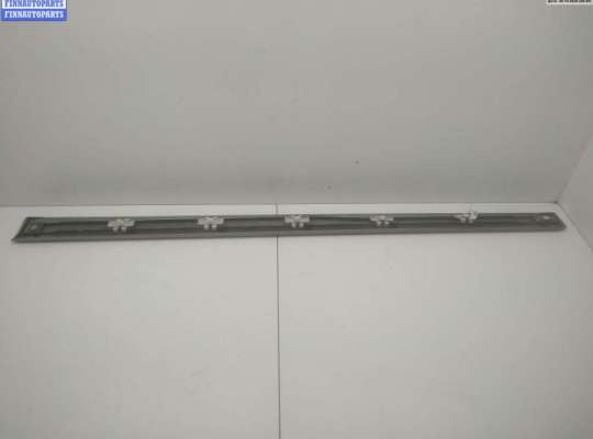 купить Молдинг двери передней правой на Mercedes C-Class W203 (2000-2006)