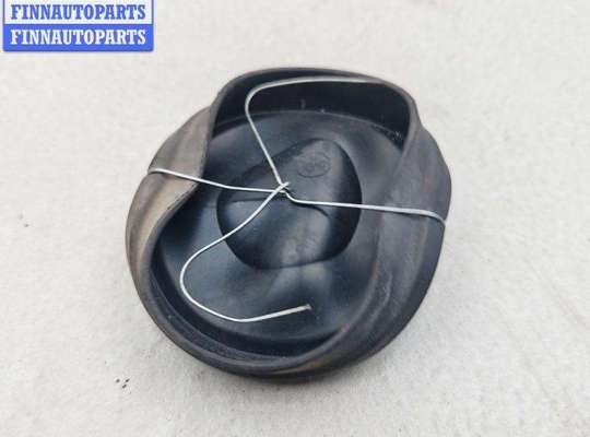 купить Крышка (заглушка) задняя фары правой на Nissan Primera P12 (2002-2008)