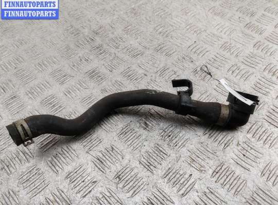 Патрубок отопителя (печки) OP2385498 на Opel Vectra C (2002-2008)