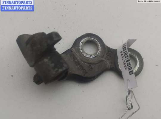 купить Петля двери передней правой на Ford Focus I (1998-2005)