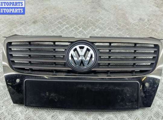 купить Решетка радиатора на Volkswagen Passat B6
