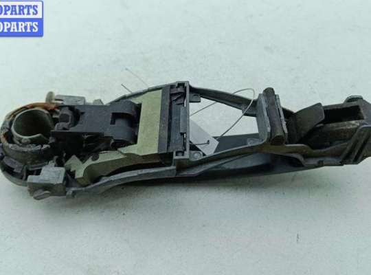 купить Ручка двери наружная передняя правая на Volkswagen Golf-4