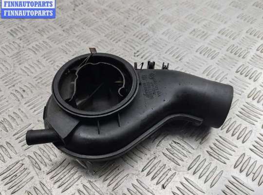 купить Воздуховод на Volkswagen Passat B3