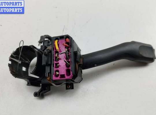 купить Переключатель поворотов на Volkswagen Passat B5+ (GP)